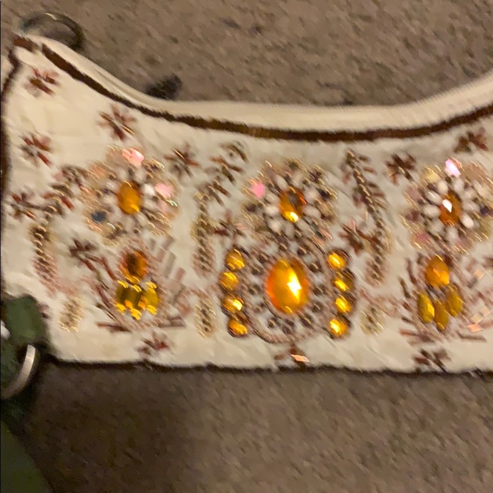 cute small bag with details colored